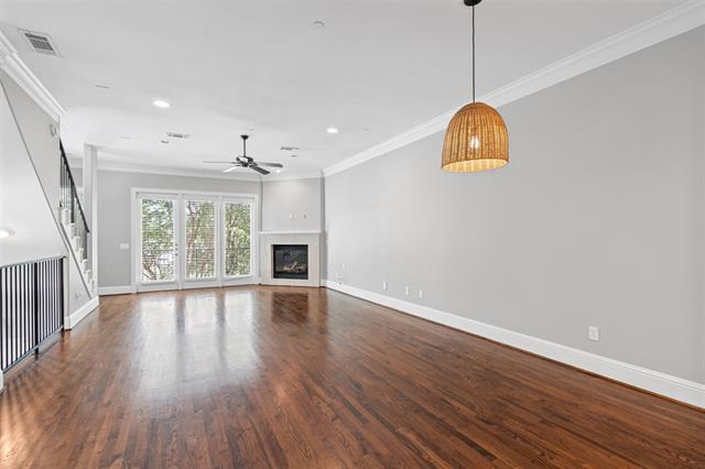 Building Photo - 4502 Holland Ave