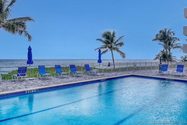 Building Photo - 3221 S Ocean Blvd