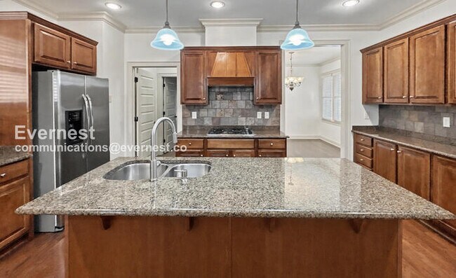 Building Photo - 2067 Ross Park Way