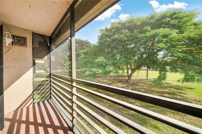 Building Photo - 14847 SW 104th St