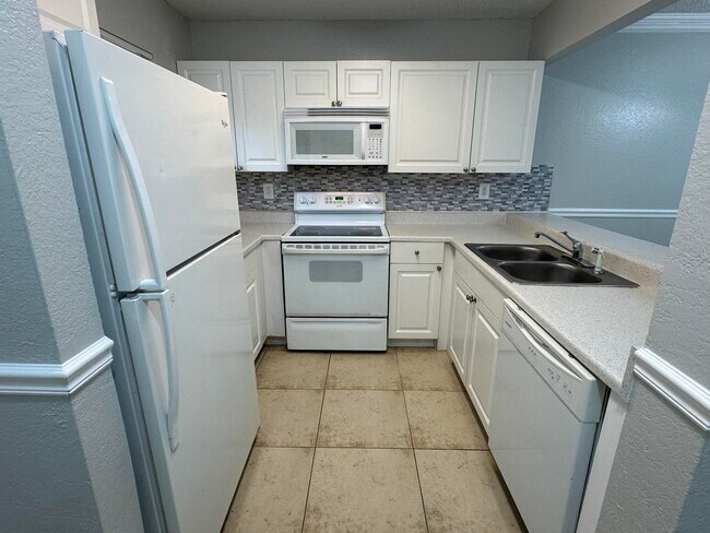 Building Photo - 1601 Windorah Way