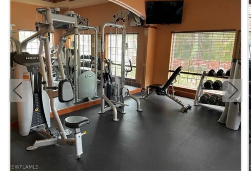 Building Photo - 1210 Wildwood Lakes Blvd