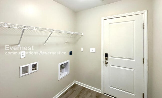 Building Photo - 1226 Mt Lebanon Rd