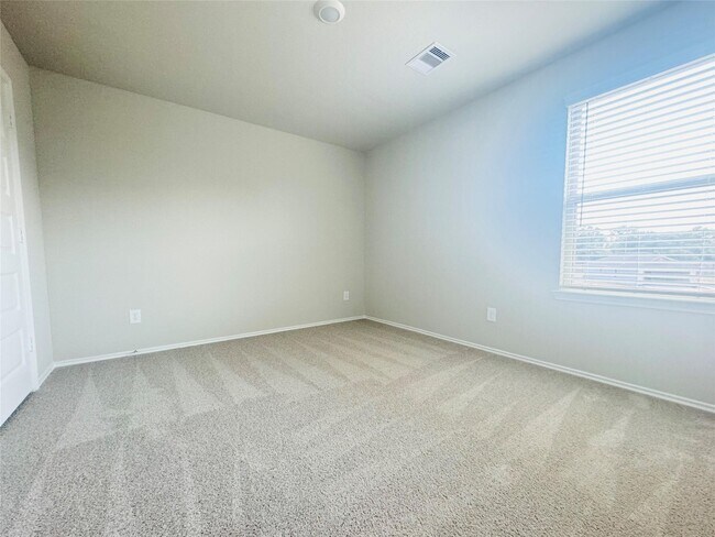 Building Photo - 21214 Mem Vis Dr