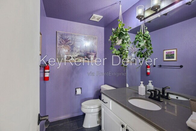 Building Photo - 3420 W 98th Pl