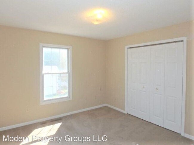 Building Photo - 3 br, 2 bath House - 4629 Brandon Woods St.