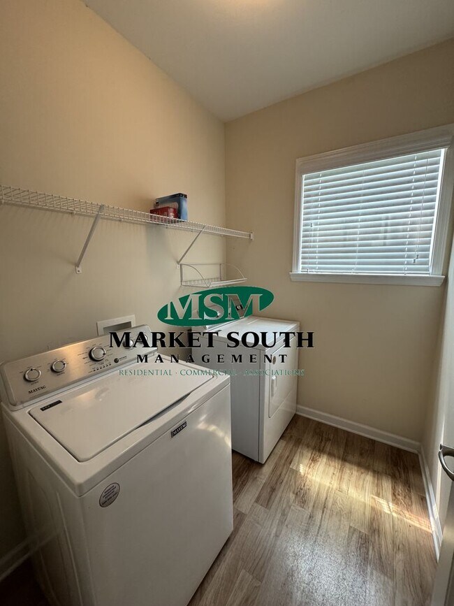 Building Photo - *REDUCED!* HARMONY TOWNS- POOLER- AVAILABL...