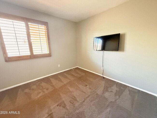 Building Photo - 6757 W Gardenia Ave