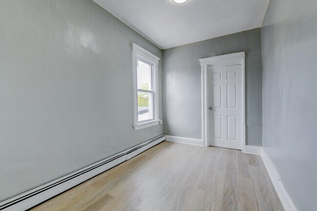 Building Photo - 200 Nunda Ave