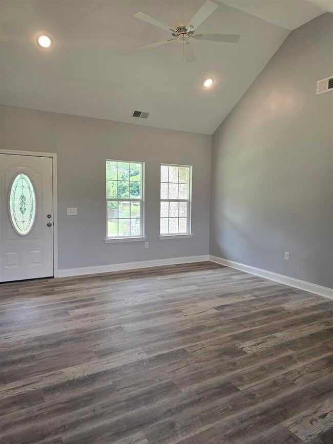 Building Photo - 50 Apple Tree Cove