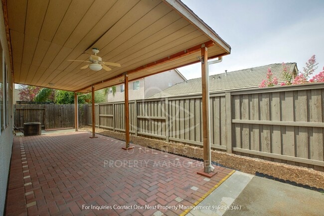 Building Photo - 1385 Black Bear St
