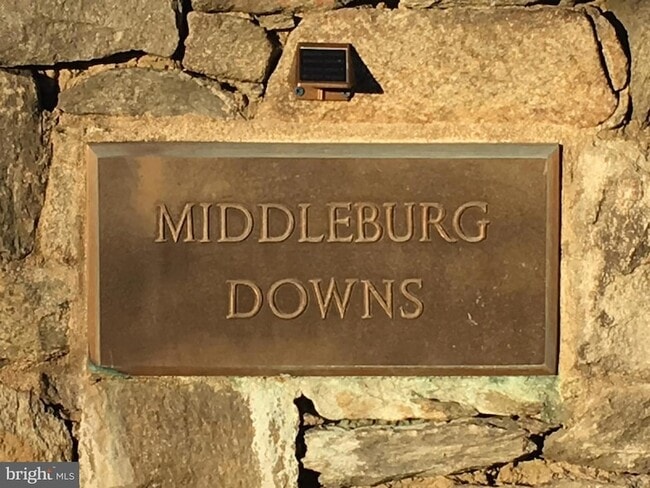 Building Photo - 23443 Dover Rd