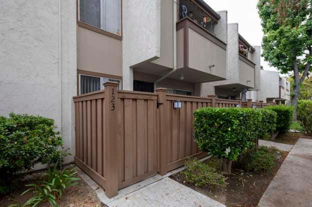 Building Photo - 3549 Castle Glen Dr
