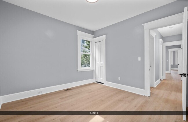 Building Photo - 74 4th St