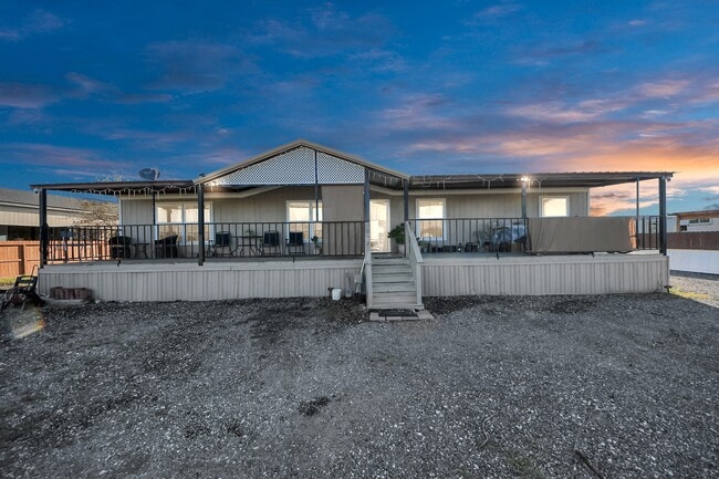 Building Photo - 1450 Rd 5734