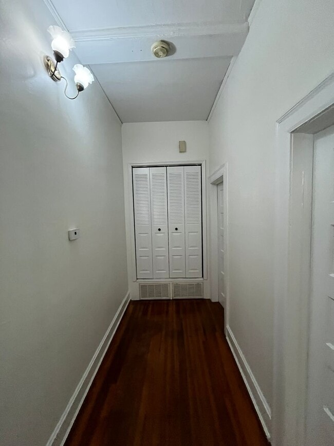 Building Photo - Stark Avenue 1310(2)
