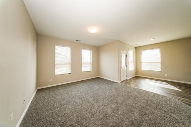 Building Photo - 2516 Colby Ct