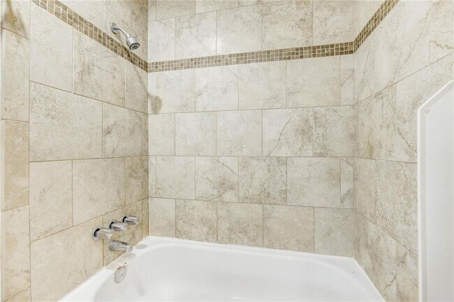 Building Photo - 10326 Bridgeland Ln