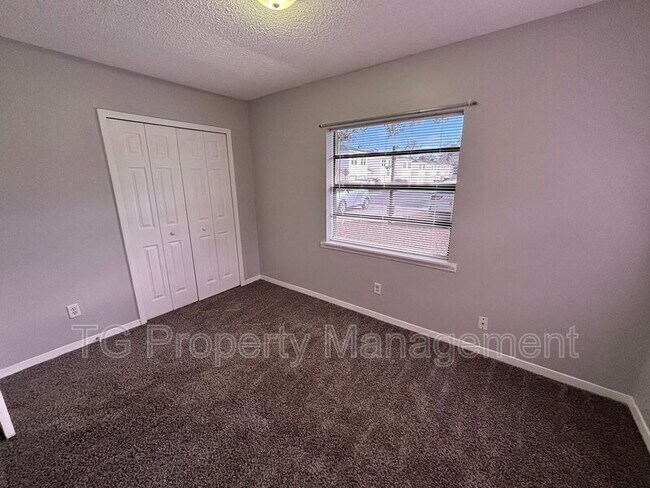 Building Photo - 8145 Cheryl Ann Ln