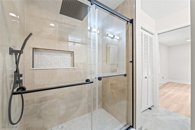 Building Photo - 12790 Heath Rd