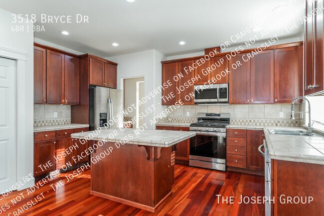 Building Photo - 3518 Bryce Dr