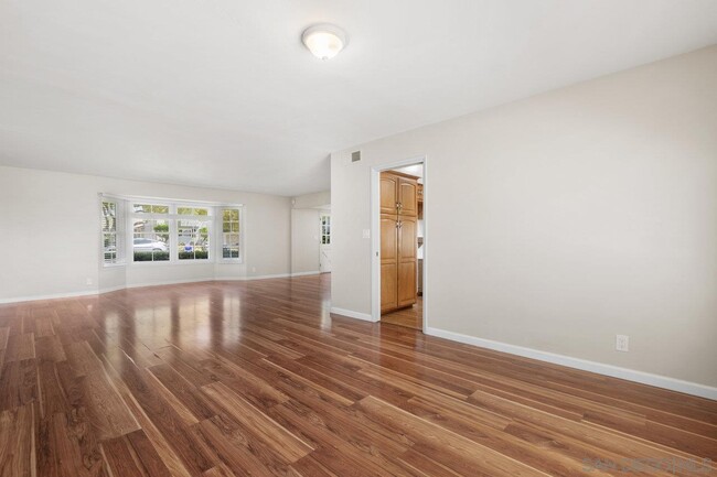 Building Photo - 3752 Alta Loma Dr