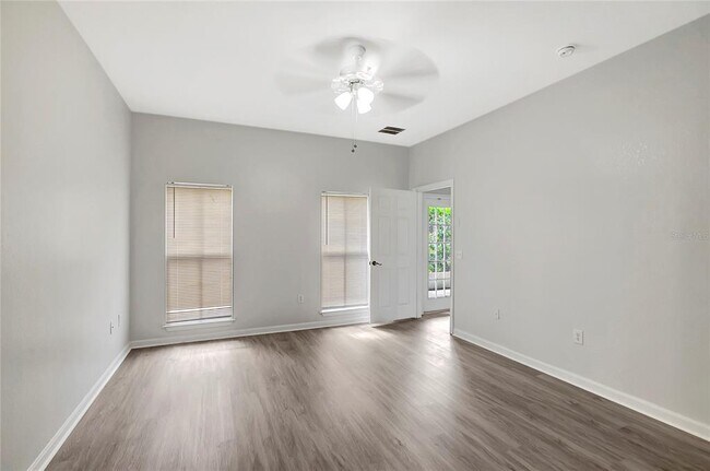 Building Photo - 8205 Downpatrick Ct