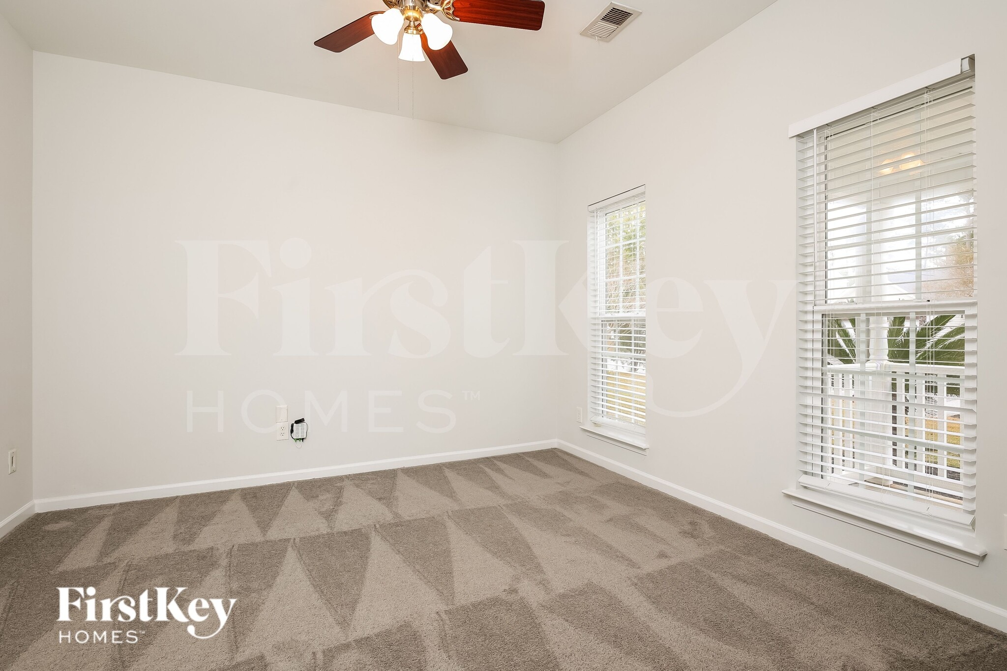 Building Photo - 3357 Middlesboro Ave