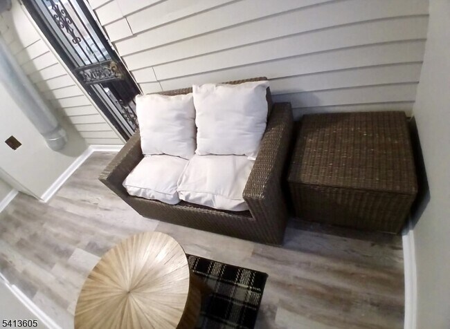 Building Photo - 123 N 15th St