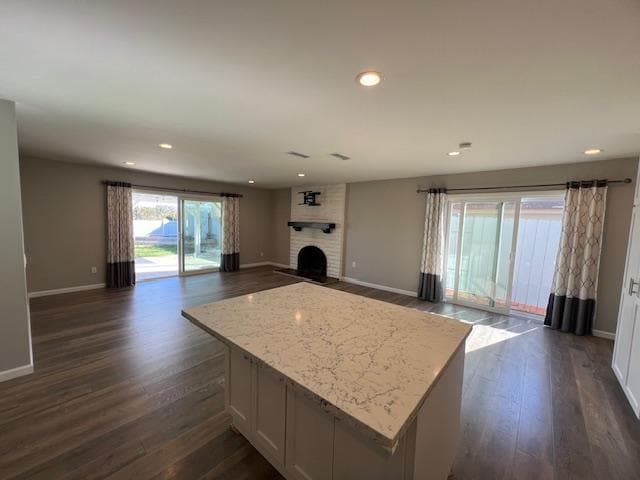 Building Photo - 4062 Mira Verde St