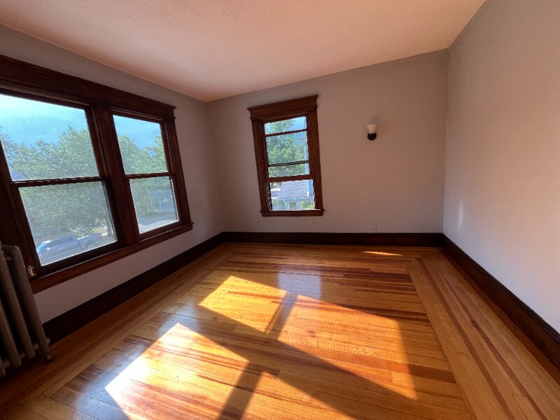 Building Photo - 83 Firglade Ave