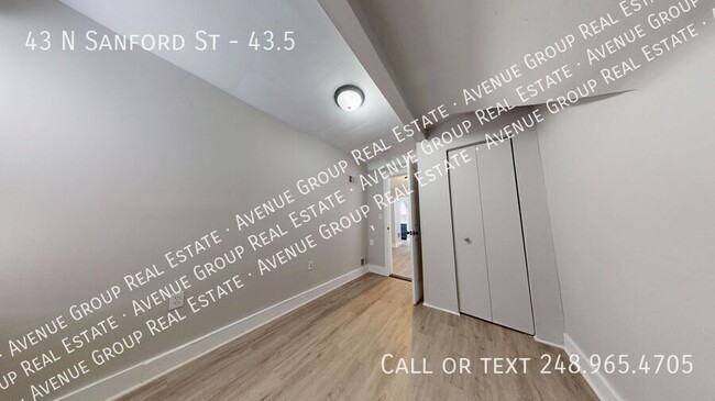 Building Photo - 43 N Sanford St