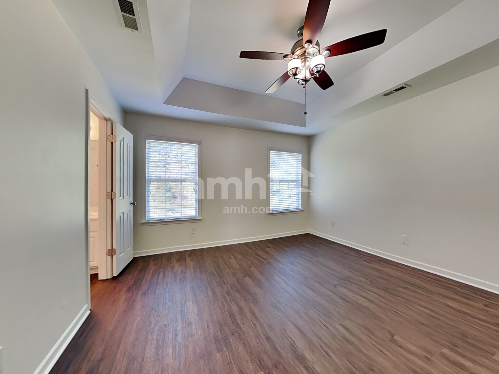 Building Photo - 103 Poplar Woods Dr