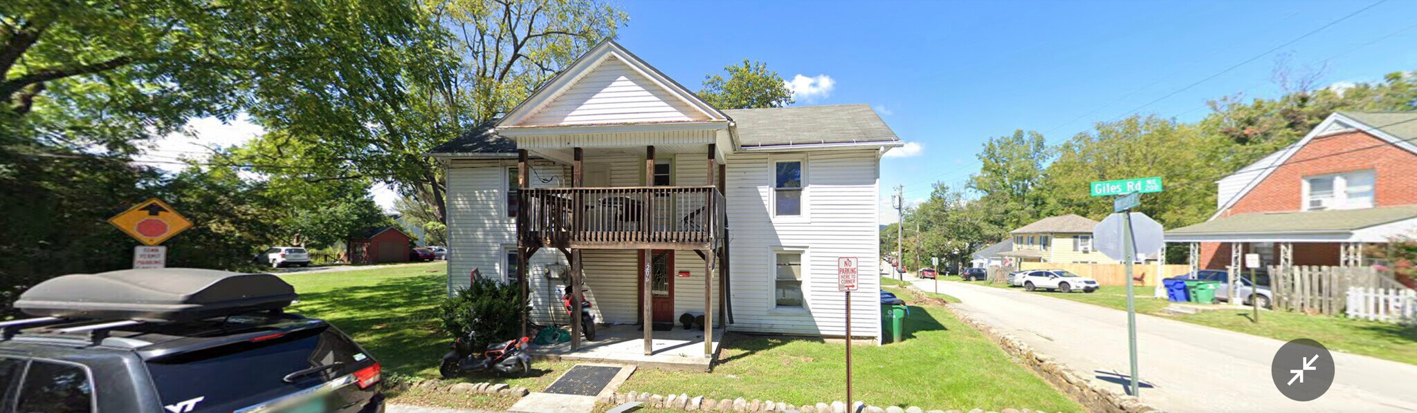 Building Photo - 206 Giles Rd