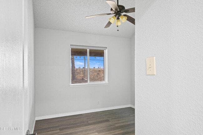 Building Photo - 12160 Valley Quail Dr