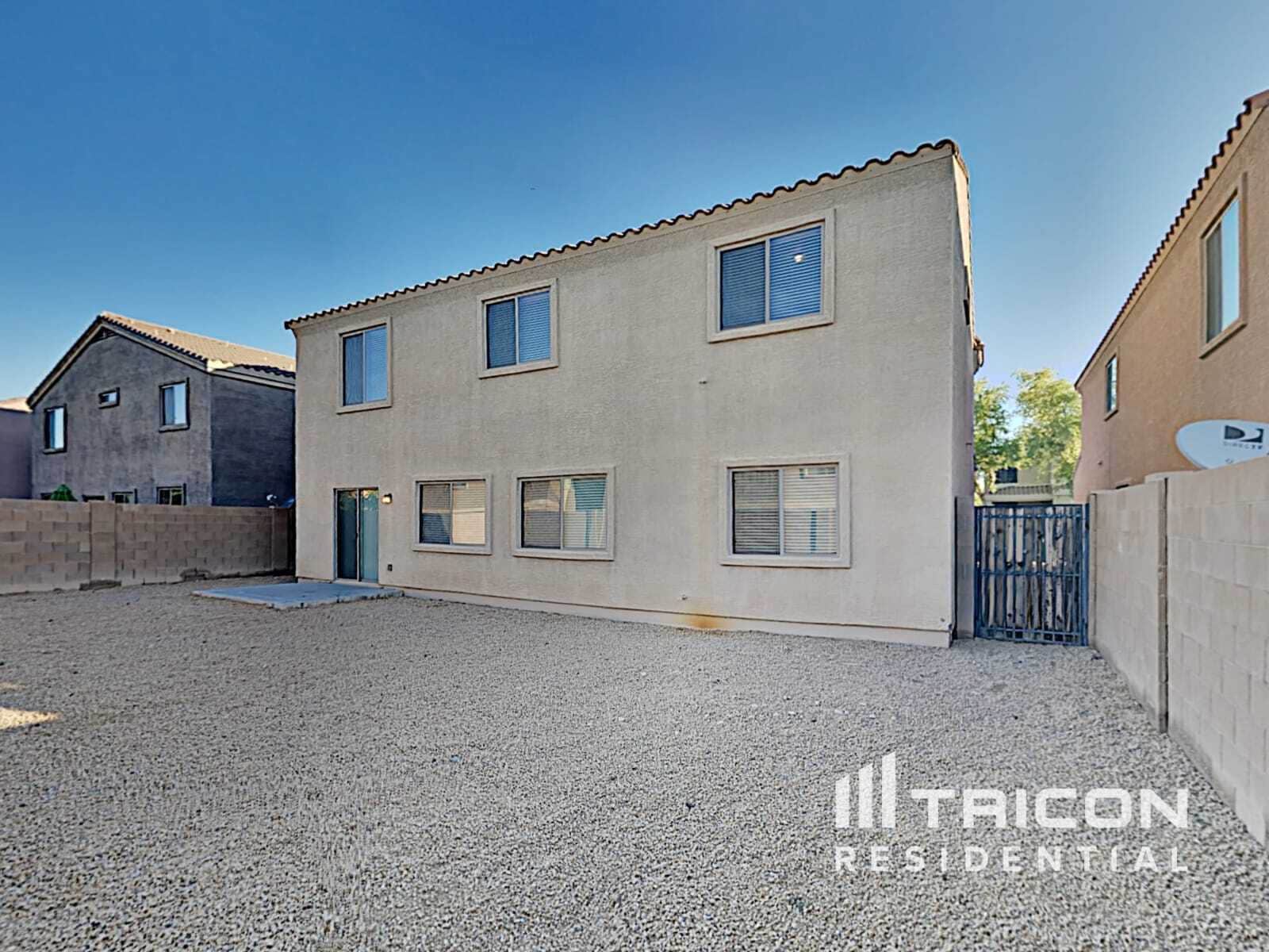Building Photo - 23565 W Hidalgo Ave