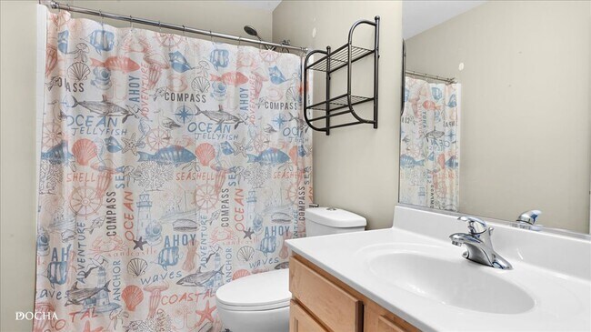 Building Photo - 480 Vaughn Cir