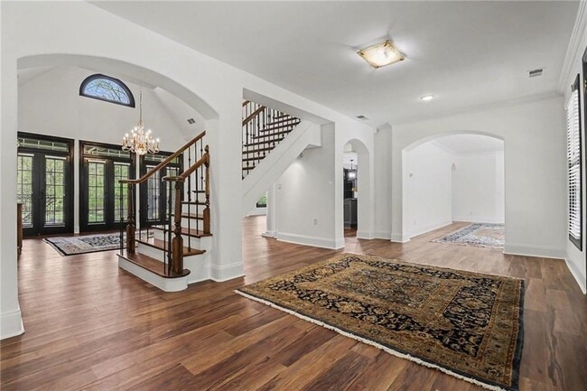 Building Photo - 3950 Spalding Dr