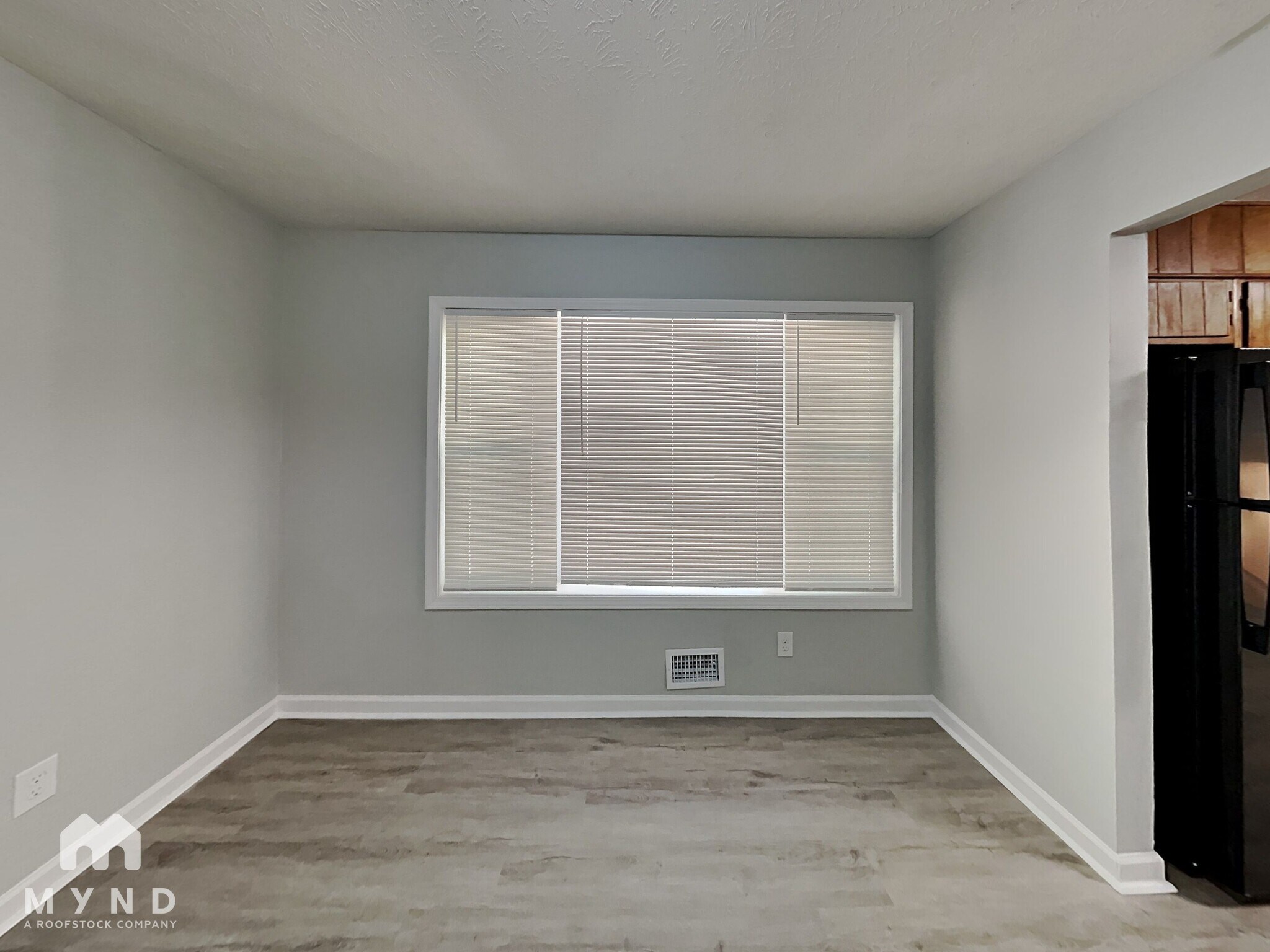 Building Photo - 2050 Sandgate Cir SW