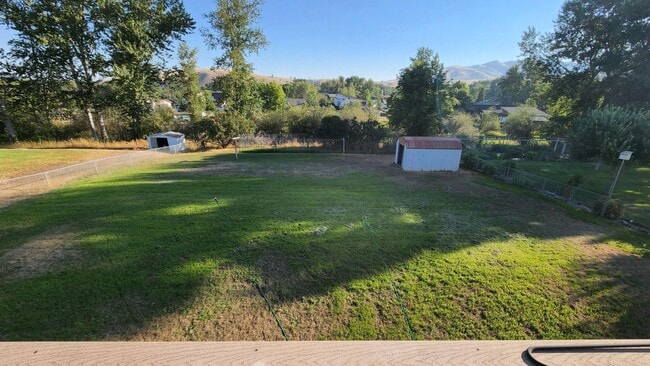 Building Photo - House with Garage and Large Yard in Lolo