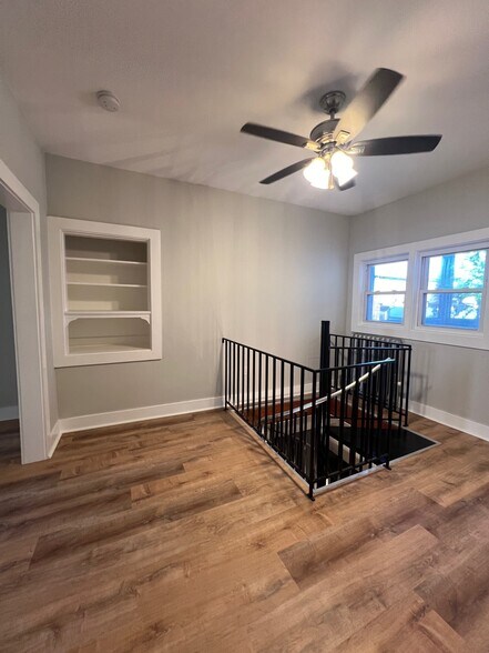 Building Photo - 21 Farrington Ave