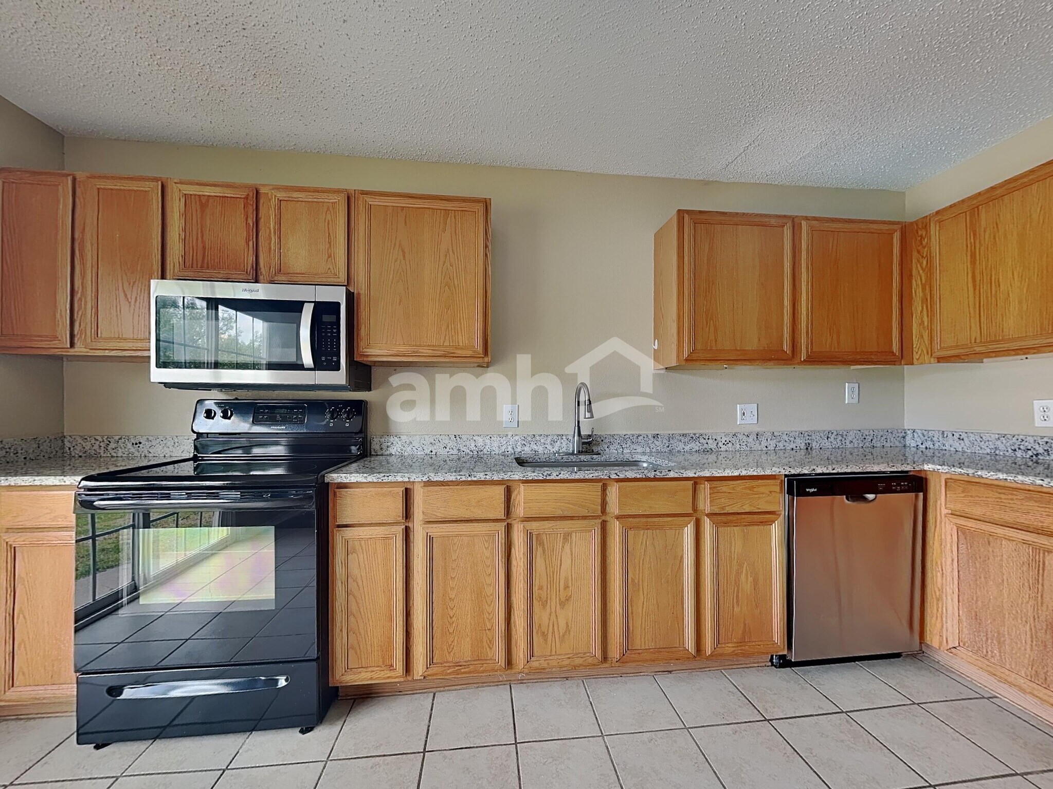 Building Photo - 3332 Chapel Ridge Way