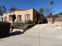 Building Photo - 1107 E Howard St