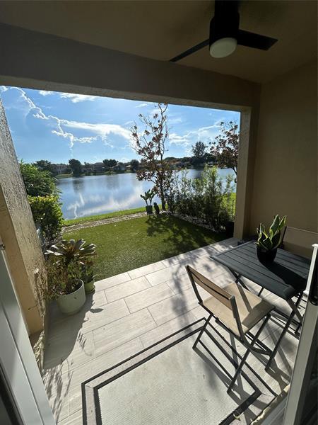 Building Photo - 711 SW 122nd Ave