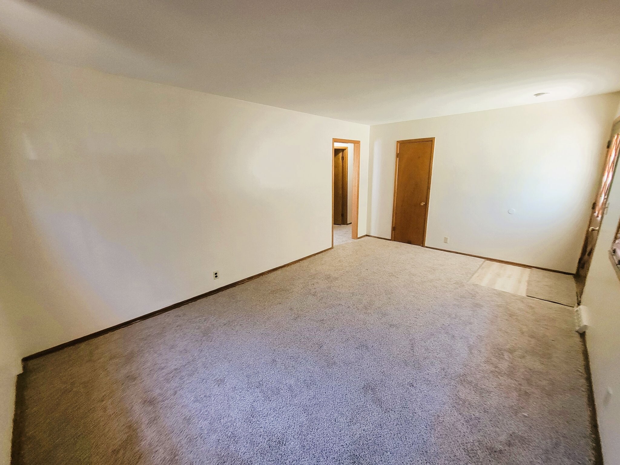 Building Photo - 433 S Sheridan St