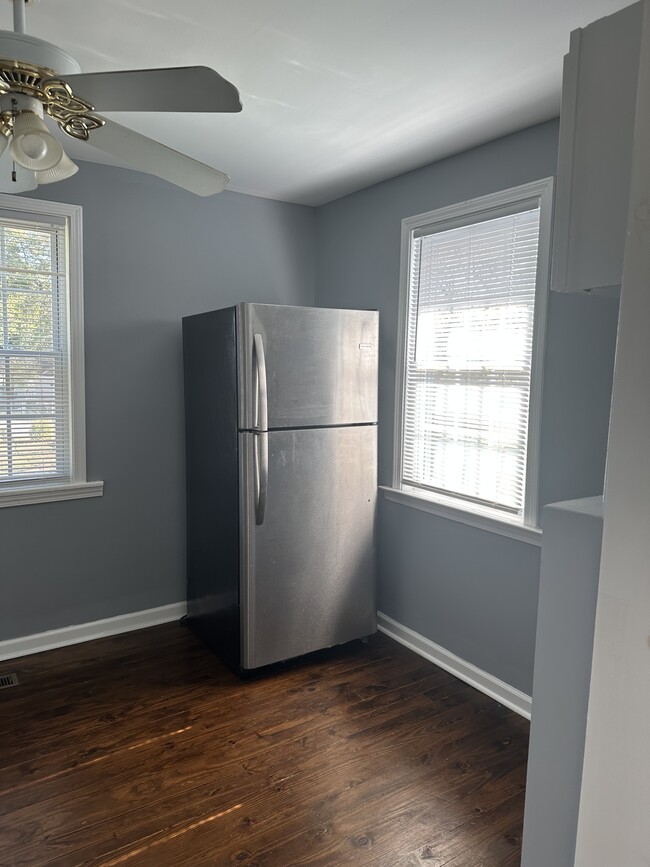 Utility Room - 1604 20th Ave