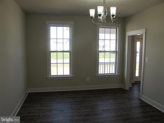 Building Photo - 43 Lee St