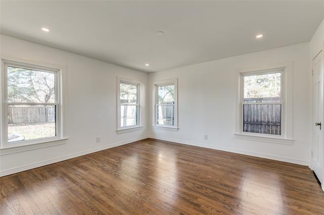 Building Photo - 5119 Maple Springs Blvd