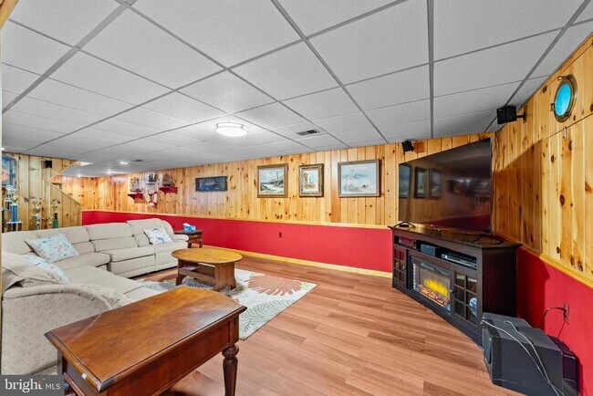Building Photo - 1602 Harbourton Rocktown Rd