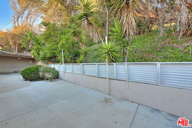 Building Photo - 4509 Don Miguel Dr